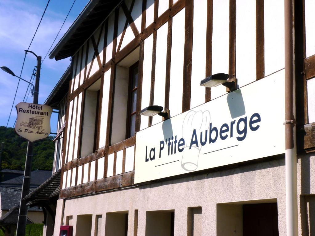 Hotel-Restaurant La P'Tite Auberge Lillebonne Buitenkant foto